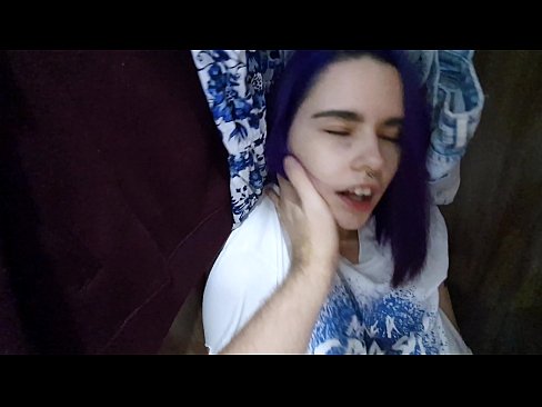 ❤️ Jwenn sè m nan klozèt la epi li te ede l kom Videyo fout nan ht.tubesexer-com.ru ❌️❤
